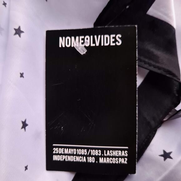 NWT Black & White Star Print Solid Border 100% Silk Square Scarf - Size 27"X27" - Picture 7 of 11